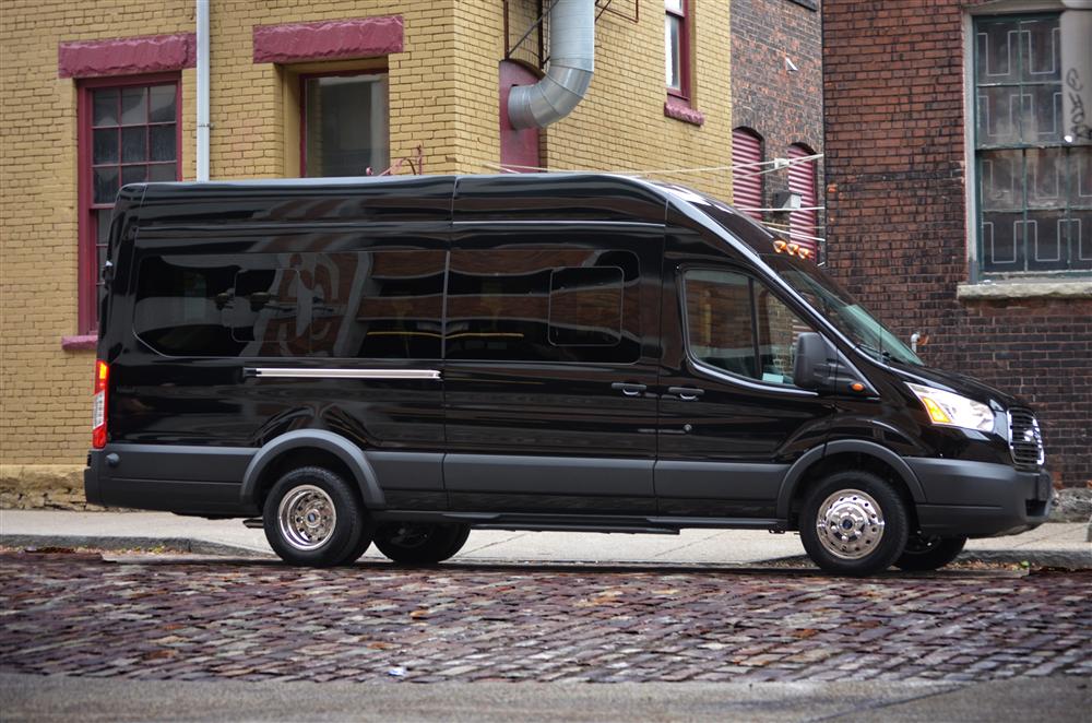 13 Passenger Executive Van l 13 Passenger Executive Van for Sale l 14 ...